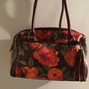 Isaac Mizrahi barrel shaped handbag